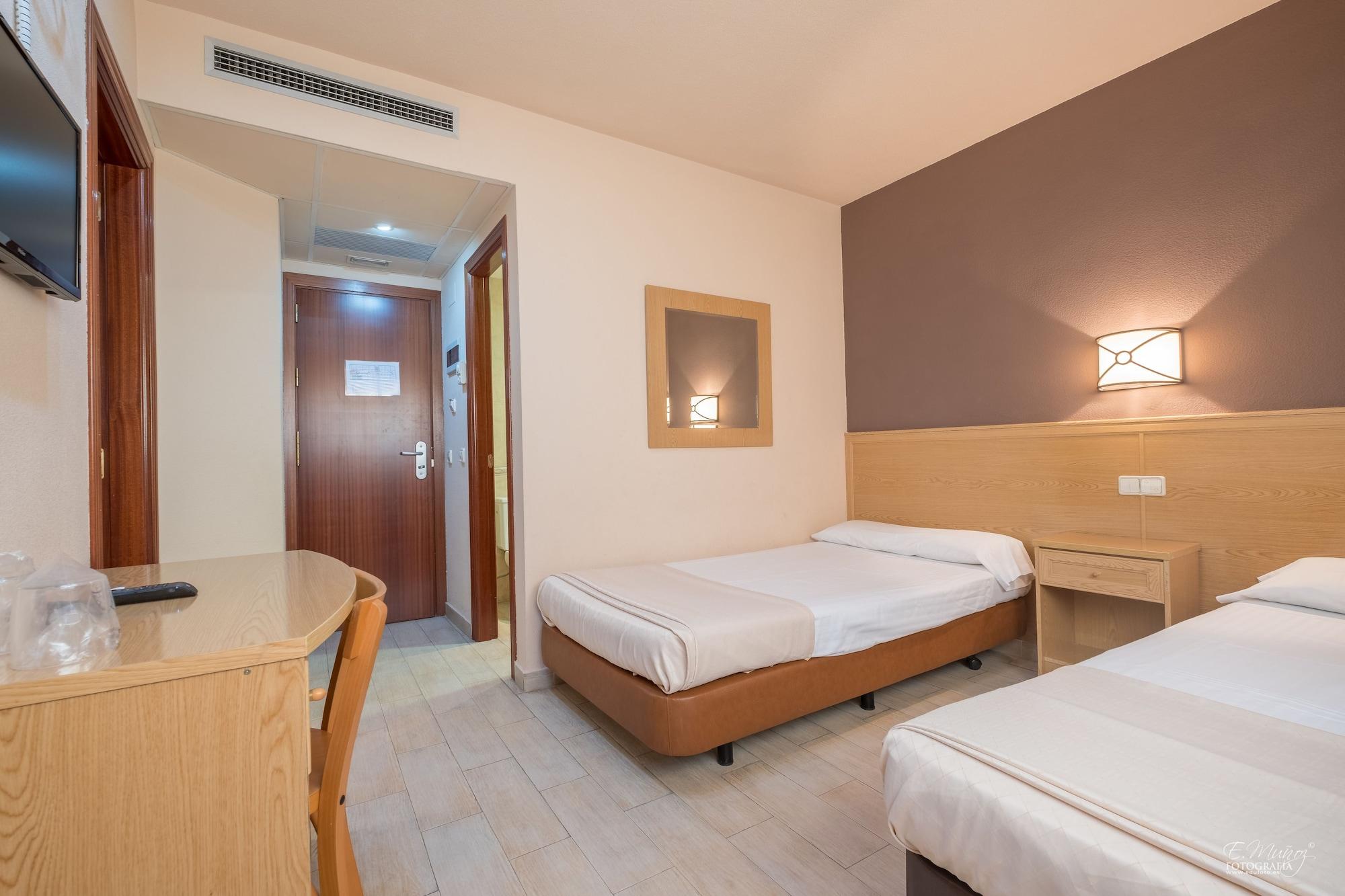 Hotel Vivar Griñón Zewnętrze zdjęcie