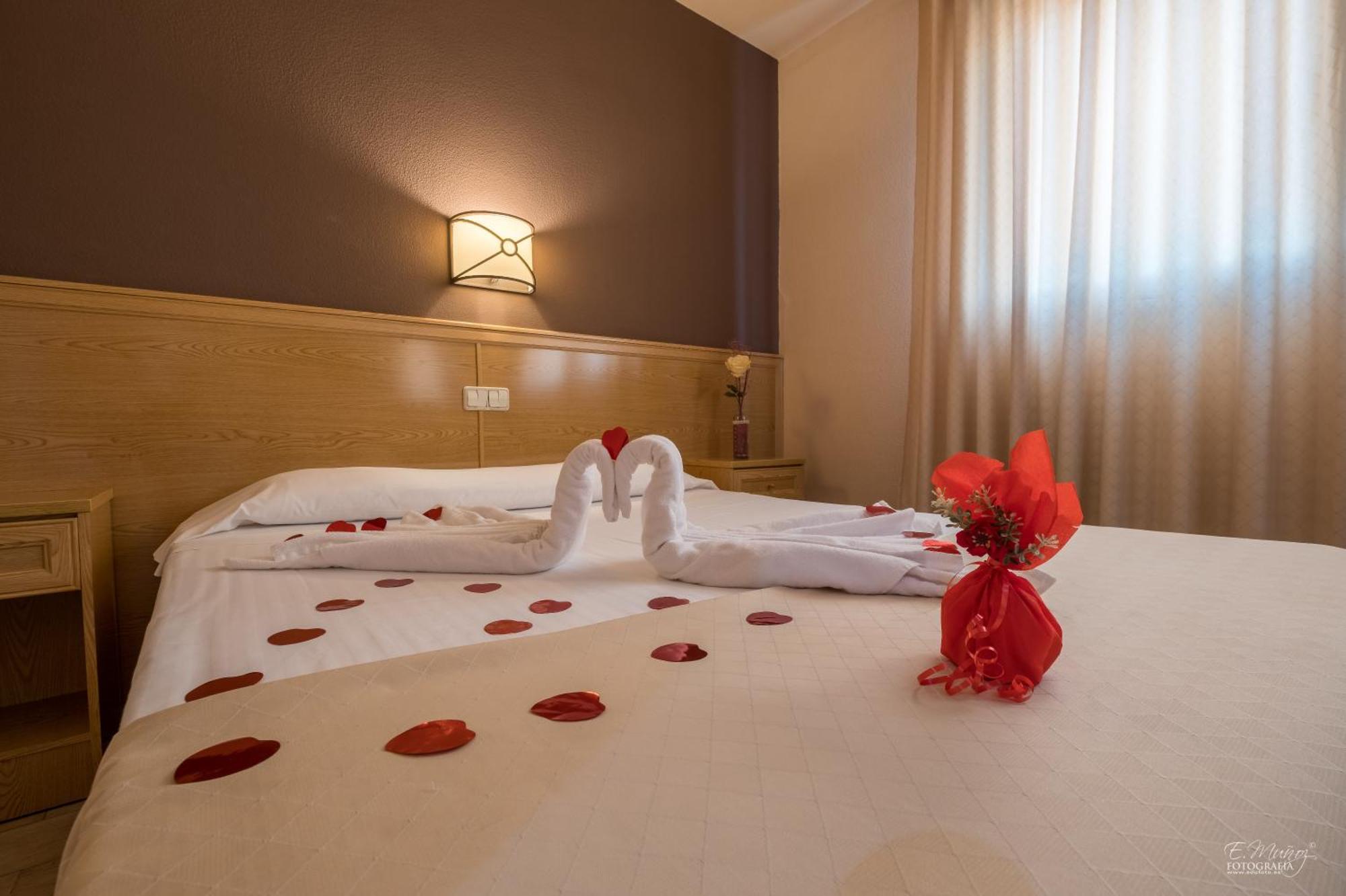 Hotel Vivar Griñón Zewnętrze zdjęcie