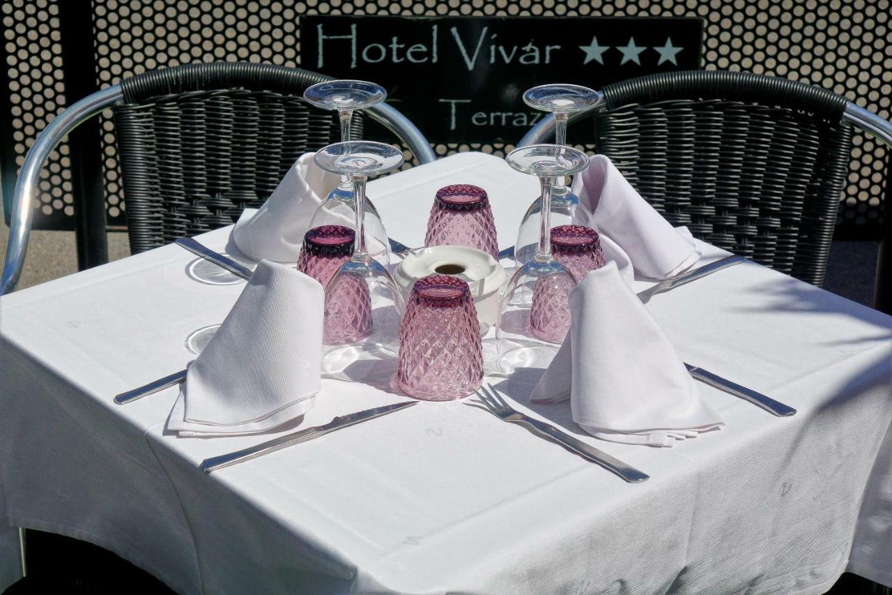 Hotel Vivar Griñón Zewnętrze zdjęcie