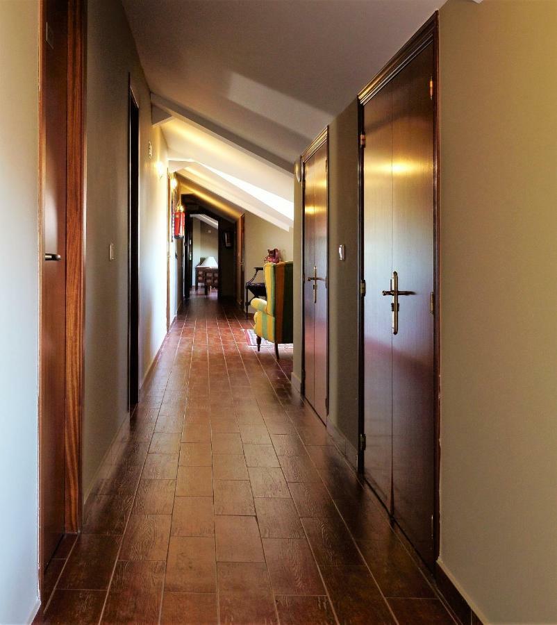 Hotel Vivar Griñón Zewnętrze zdjęcie